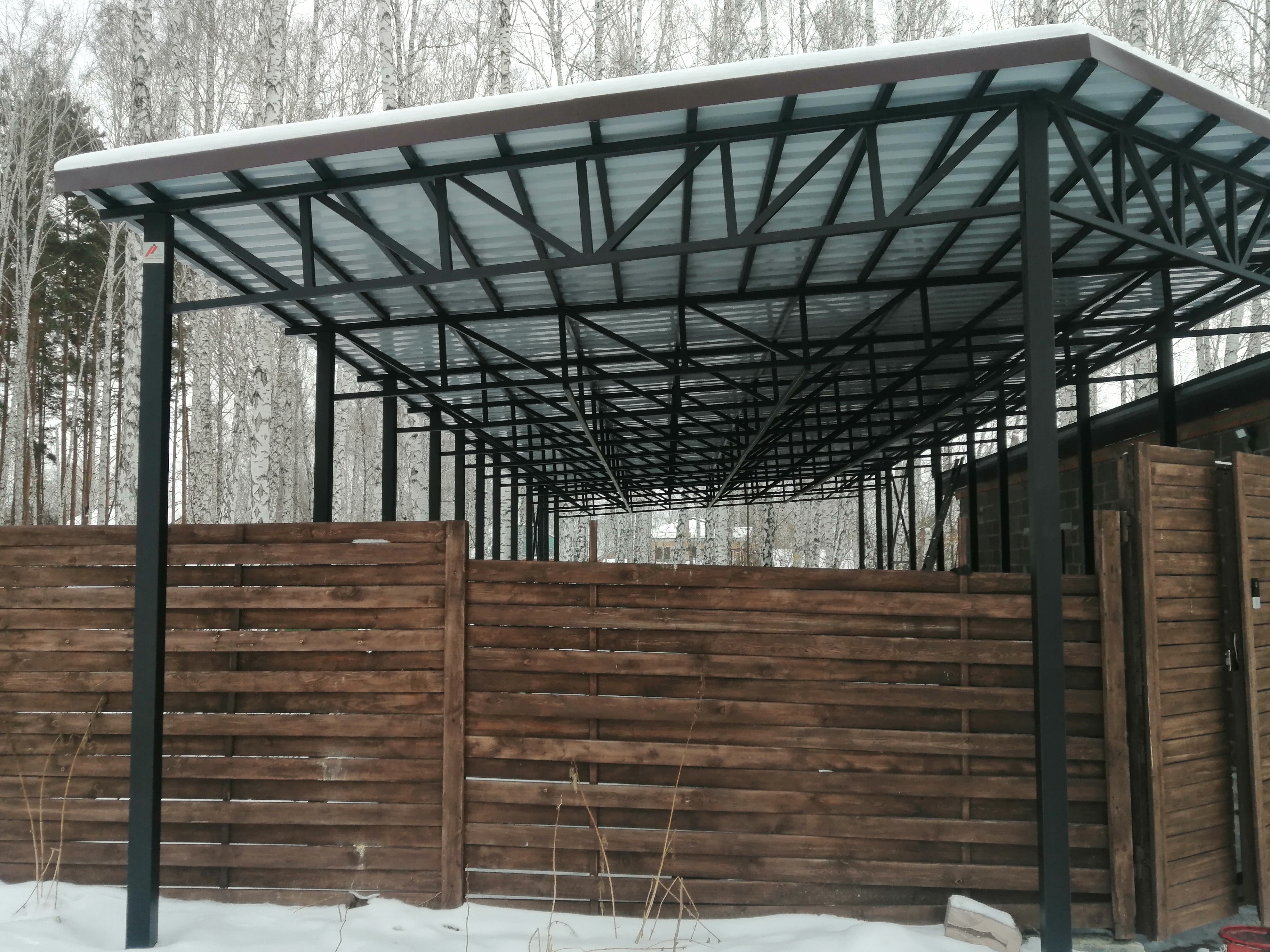 Навес для автомобиля СНТ "Мичуринец"